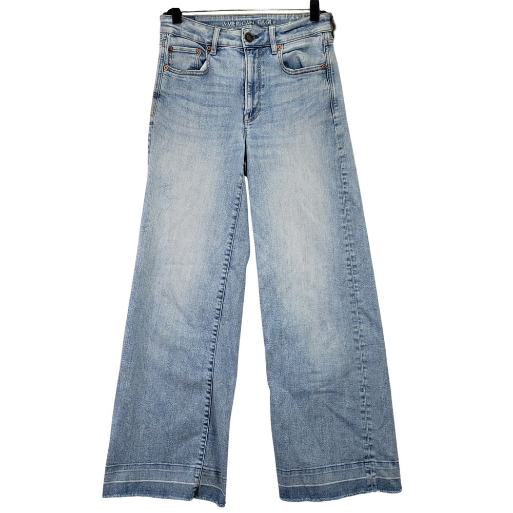 American Eagle Super Stretch Wide Leg Jeans Womens 6 Light Wash Boho Raw Hem